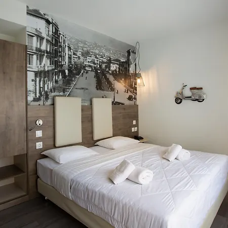 Hotel Metropolitan 4*